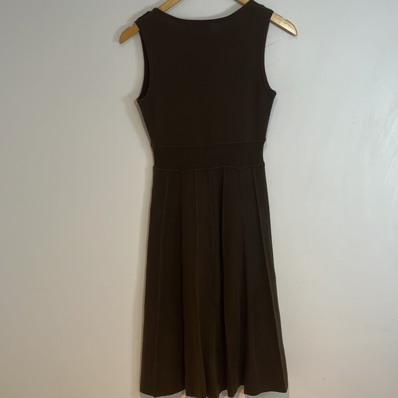 Vintage Max Mara wool/blend knit sleeveless dress with sequins accent size US6 - Picture 13 of 14